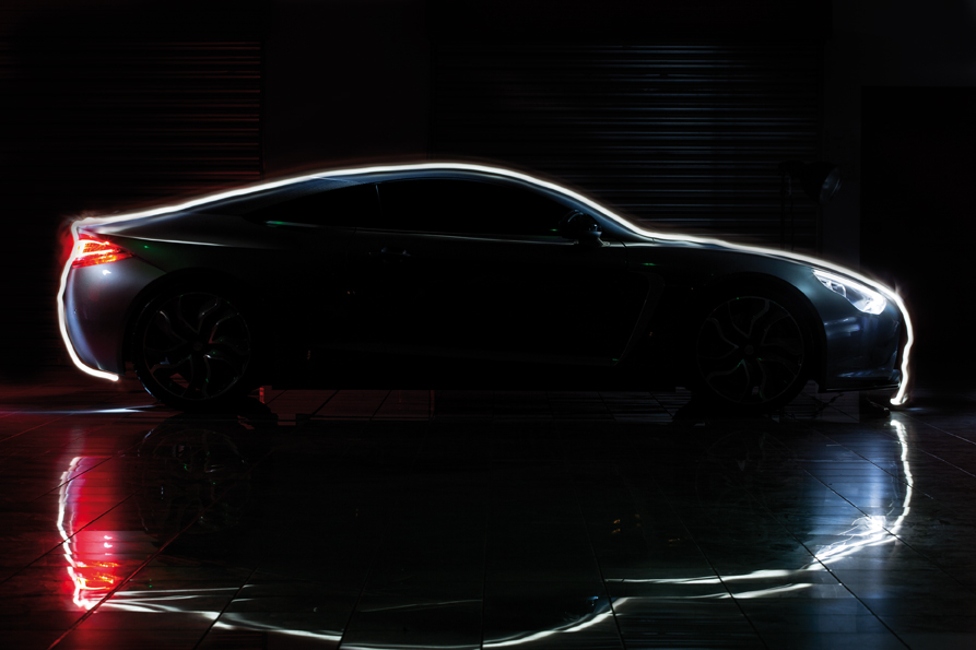 Automobile de luxe à la française Exagon les lignes