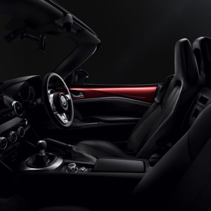 mazda-mx-5-2015-06-11253917grhrf