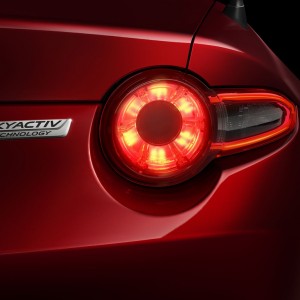 mazda-mx-5-2015-09-11253920fkcon