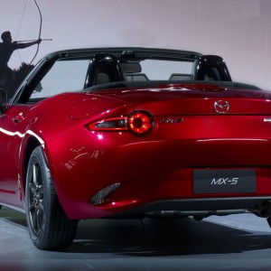 mazda-mx-5-2015-16-11253927ubidh