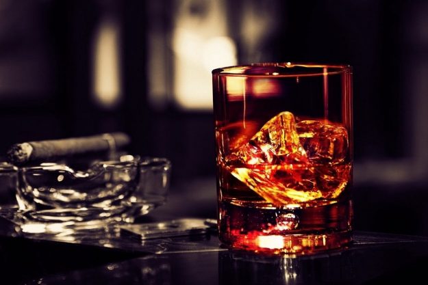 whisky-verre-ice-prod